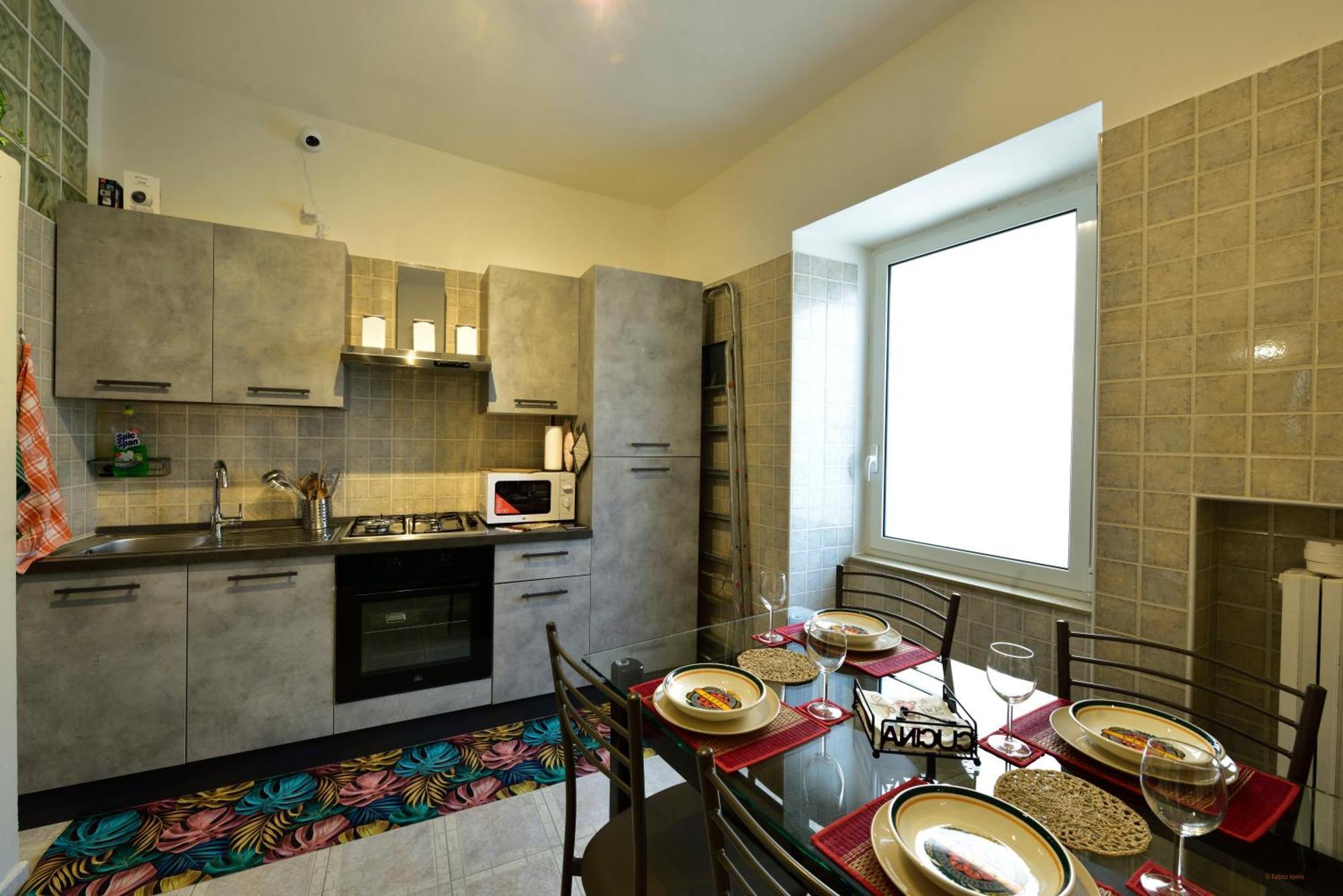 Ciaobari - Elegant 4 Bedrooms In The Heart Of Old Town Apartment Bari