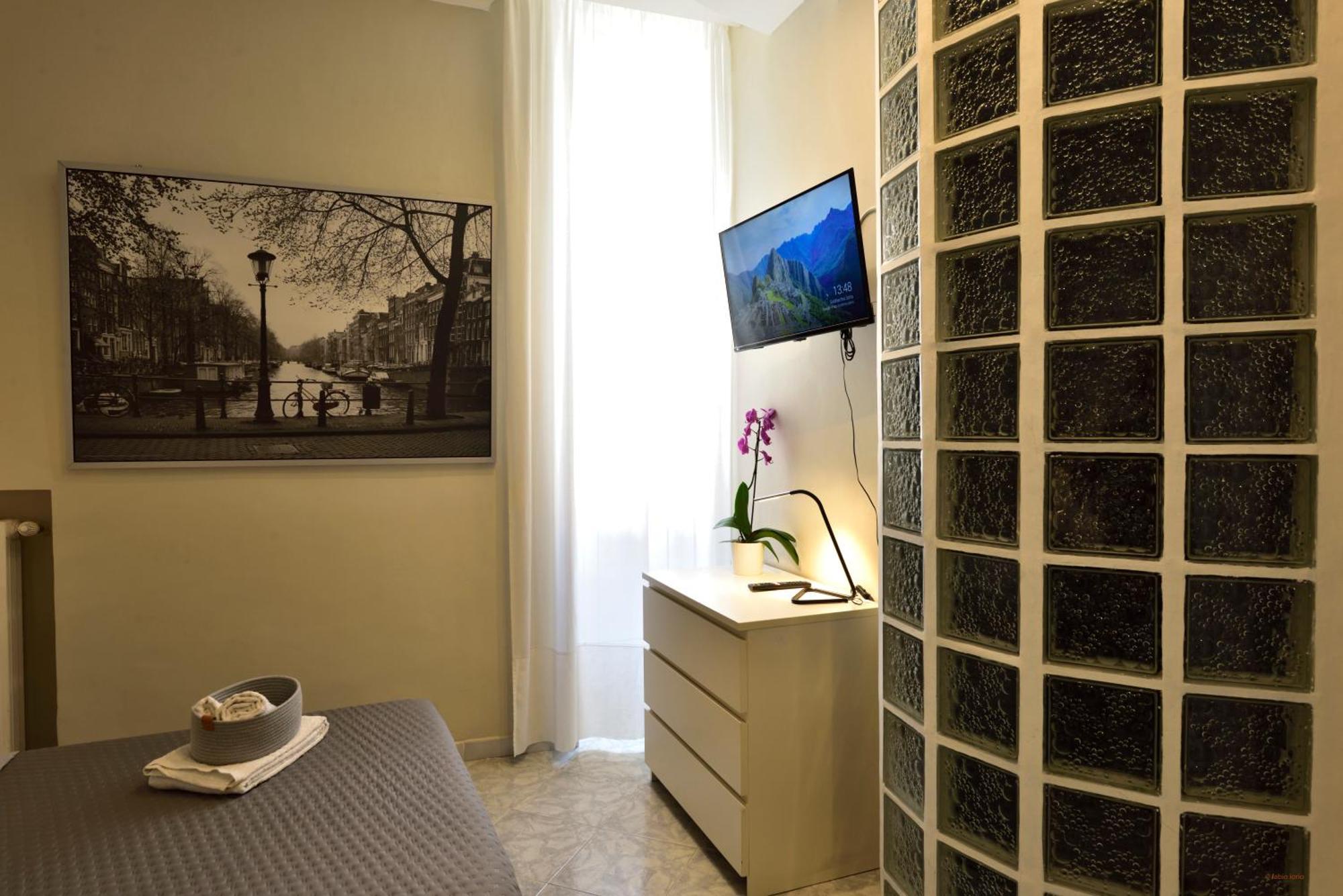 Apartment Ciaobari - Elegant 4 Bedrooms In The Heart Of Old Town *