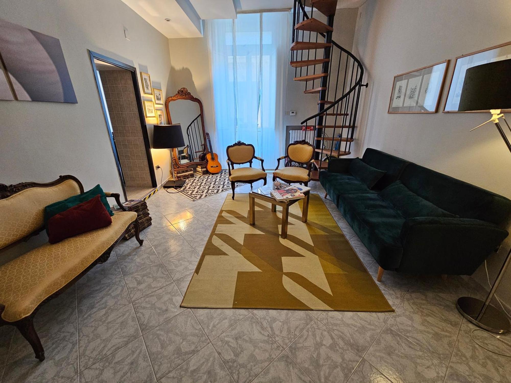 Ciaobari - Elegant 4 Bedrooms In The Heart Of Old Town Apartment