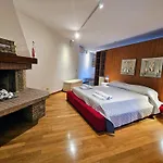 Ciaobari Apartment - Elegant 4 Bedrooms In The Heart Of Old Town